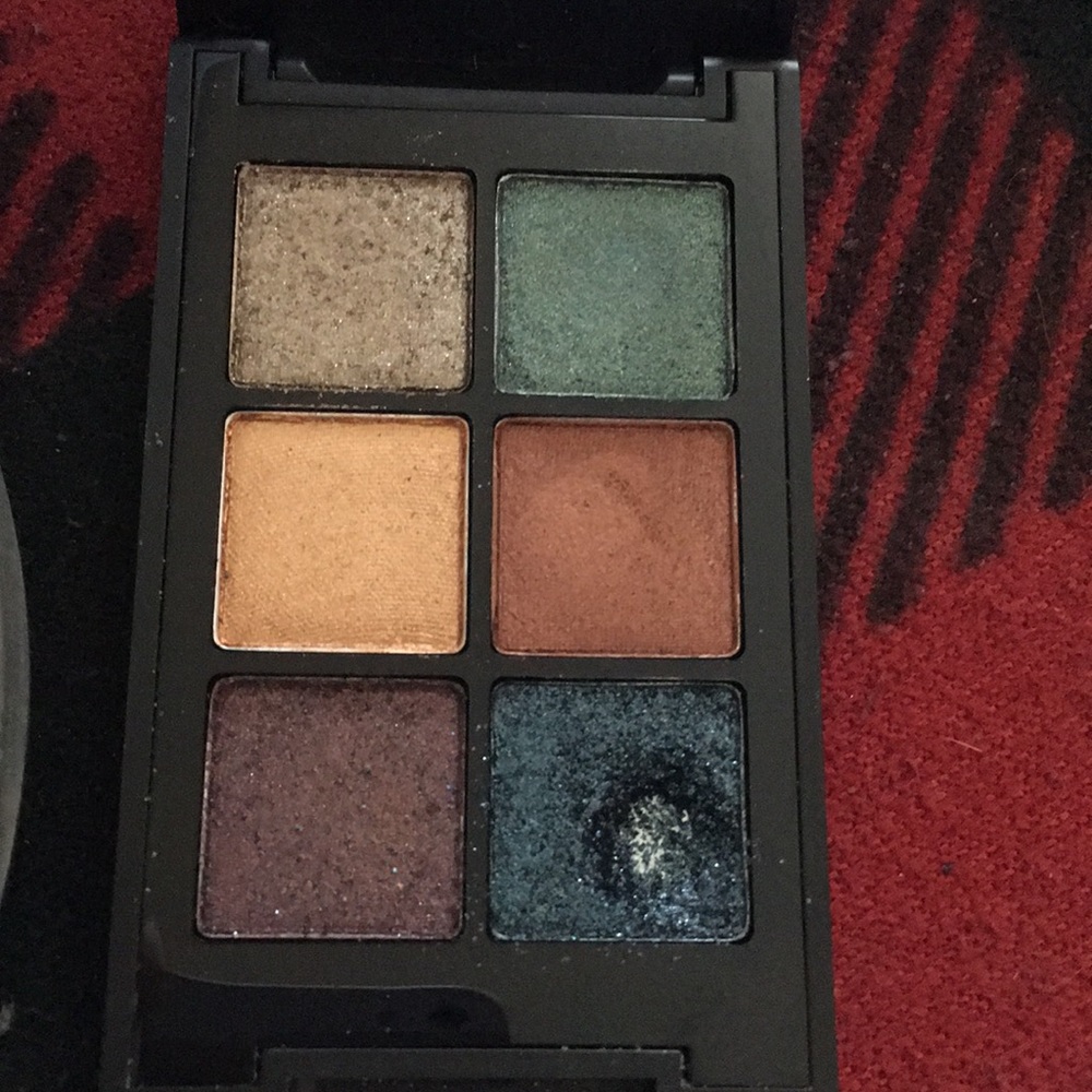 Mini Eyeshadows Bundle - Picture 3 of 4